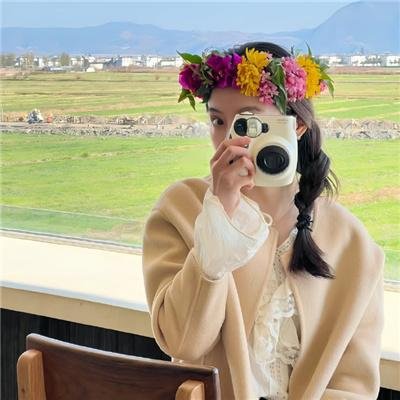 站起来的女孩